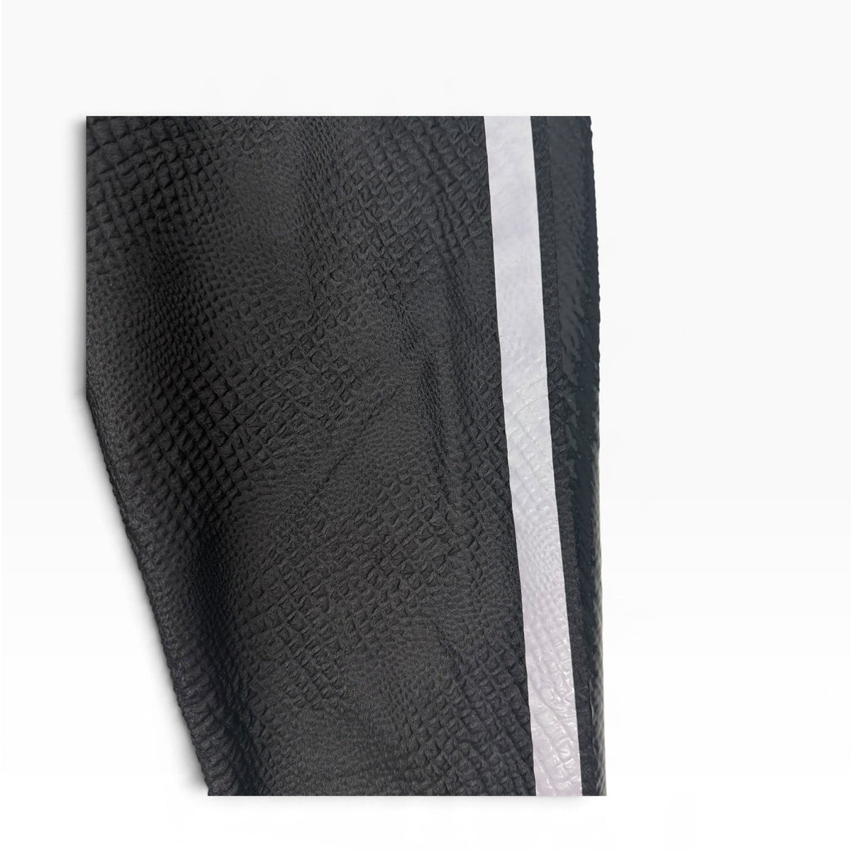 Ultracor Ultra High Rise Leggings XS Black Python Embossed Lilac Stripe NWOT USA